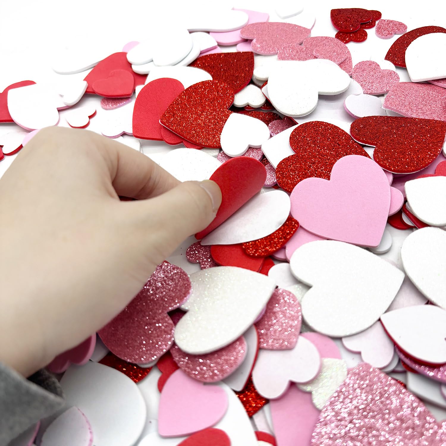 256-Piece Valentine’s Day Craft Set